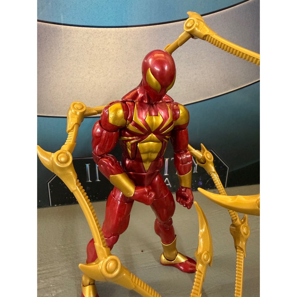 Marvel Legends - Iron Spider (Comic Deluxe)